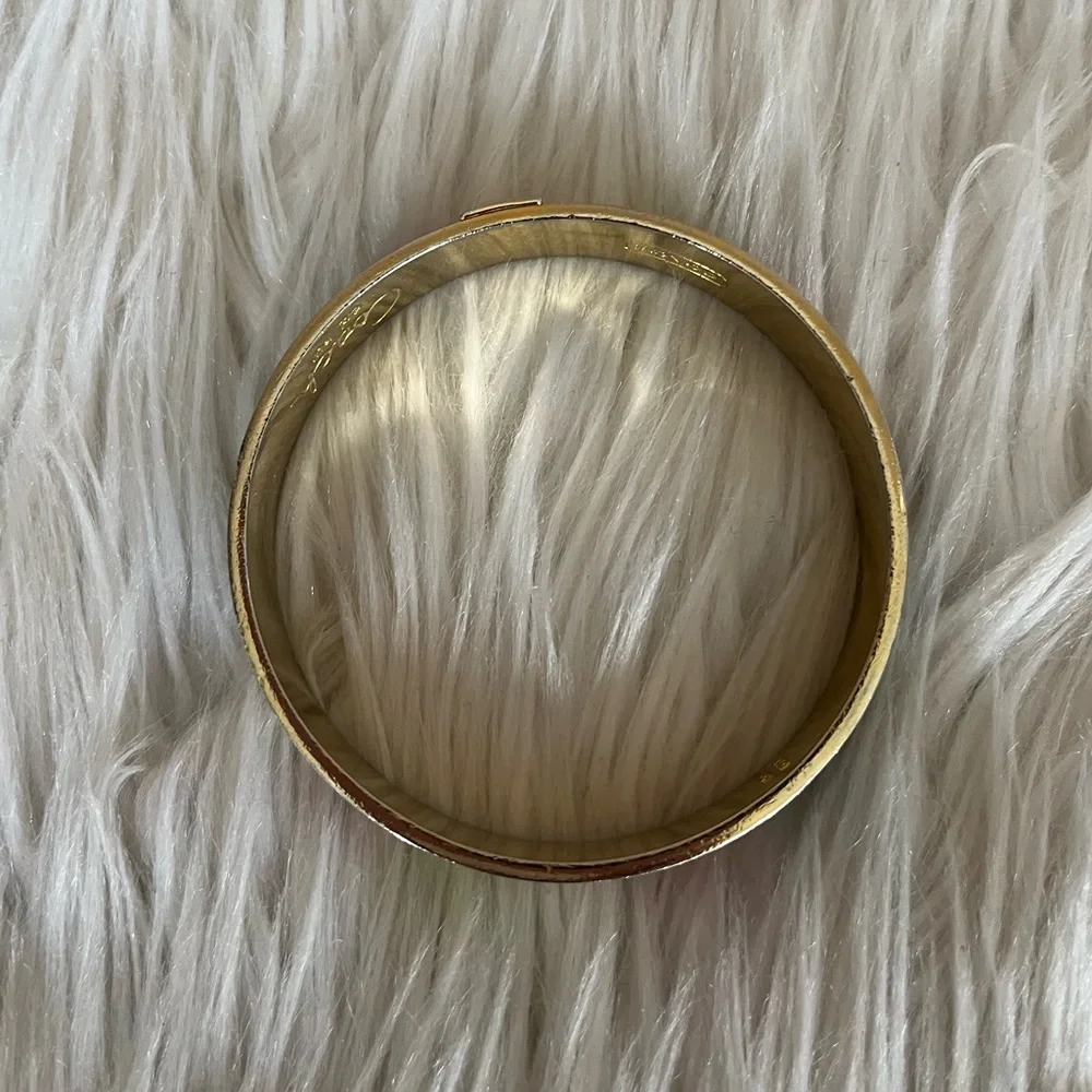 Coach Gold Bracelet Elegant Jewelry - Picture 9 of 9